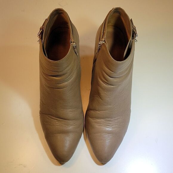 COACH DAPHNEY LEATHER ANKLE WOMEN"S BOOTS - Picture 2 of 14
